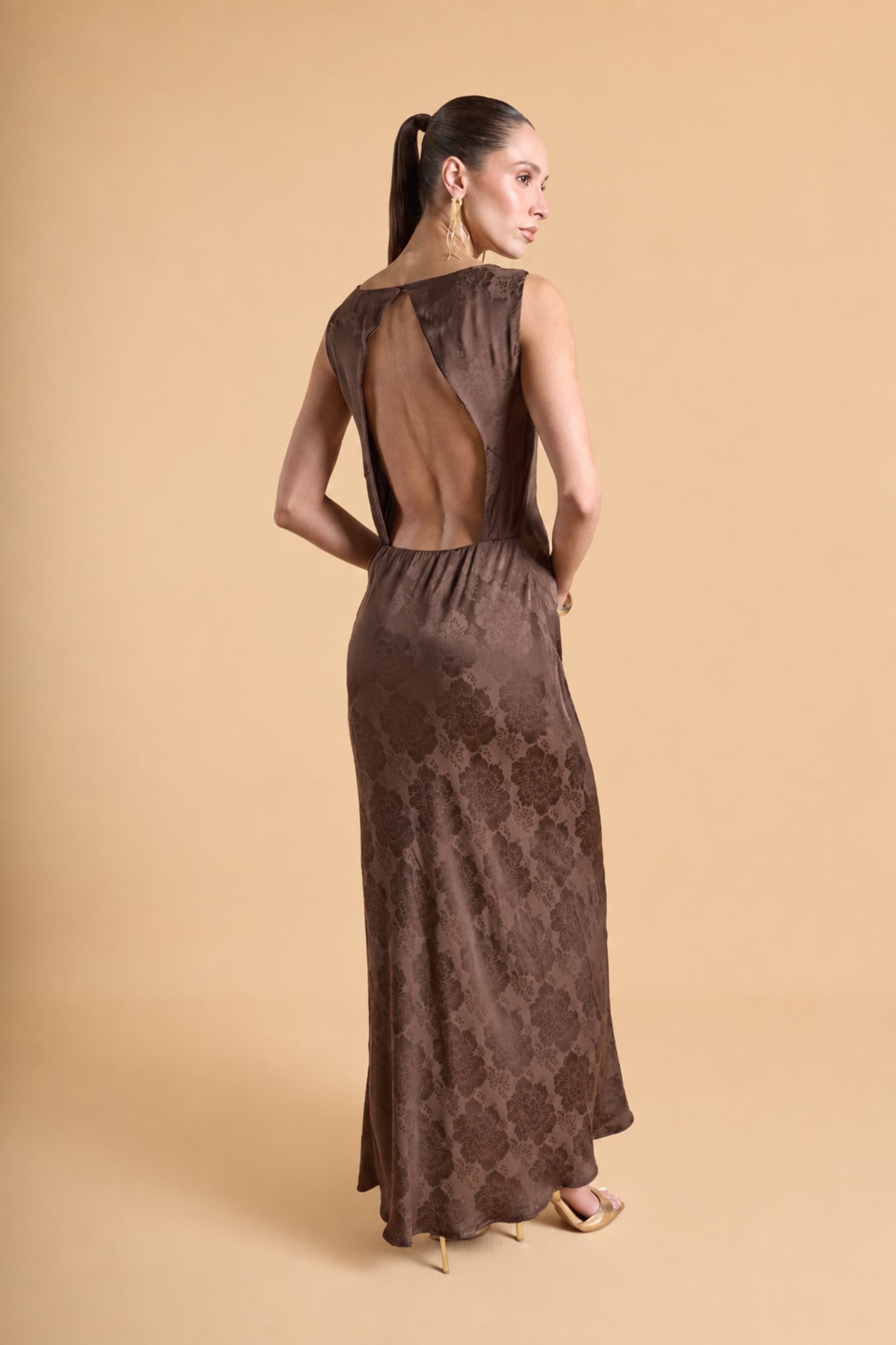 VESTIDO SATINADO FLORES - 4