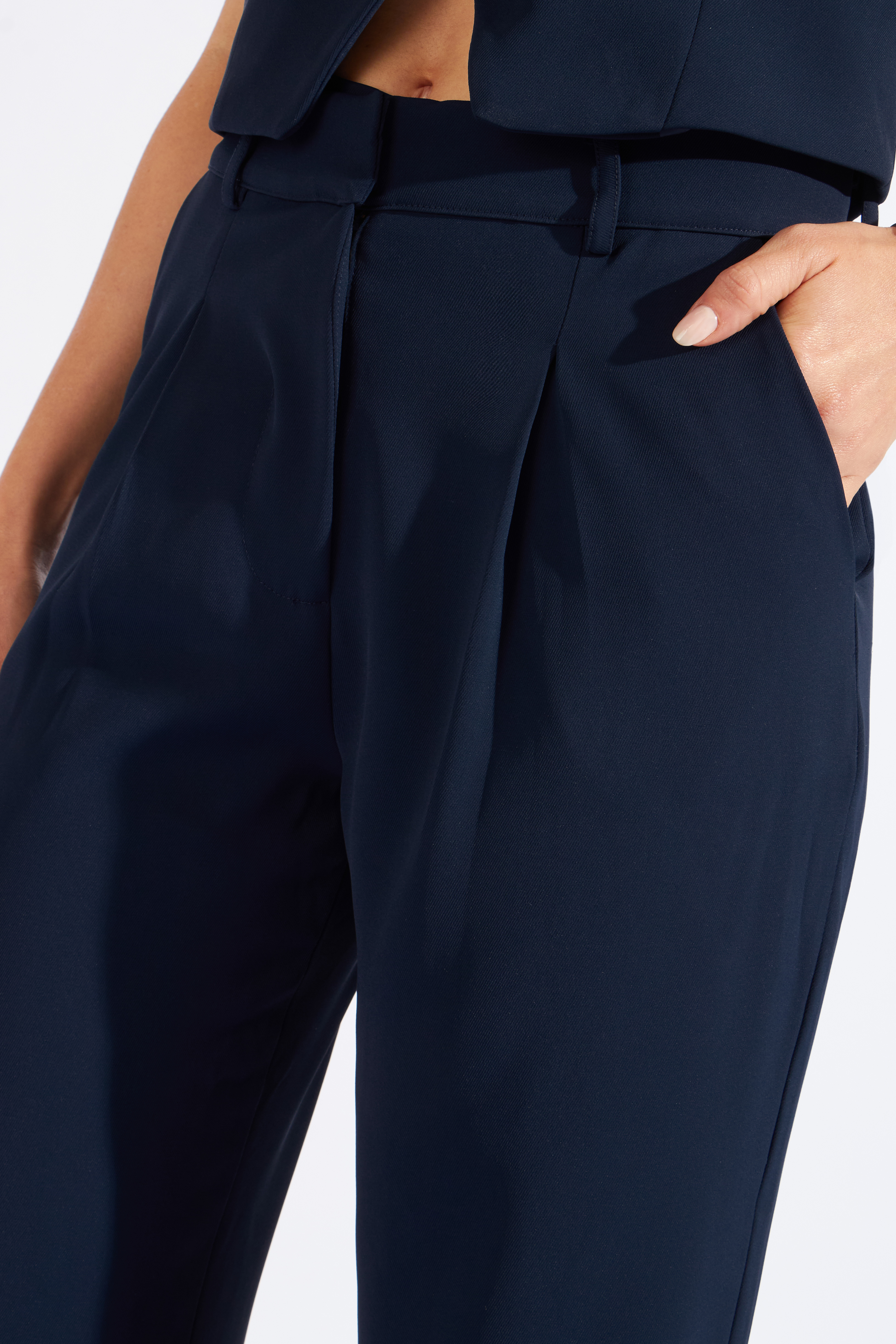 PANTALÓN FLUIDO ESTRUCTURA - 1