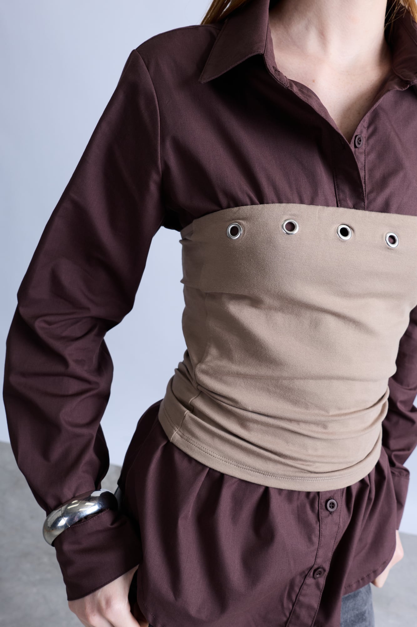 TOP STRAPLESS OJALILLOS - 3