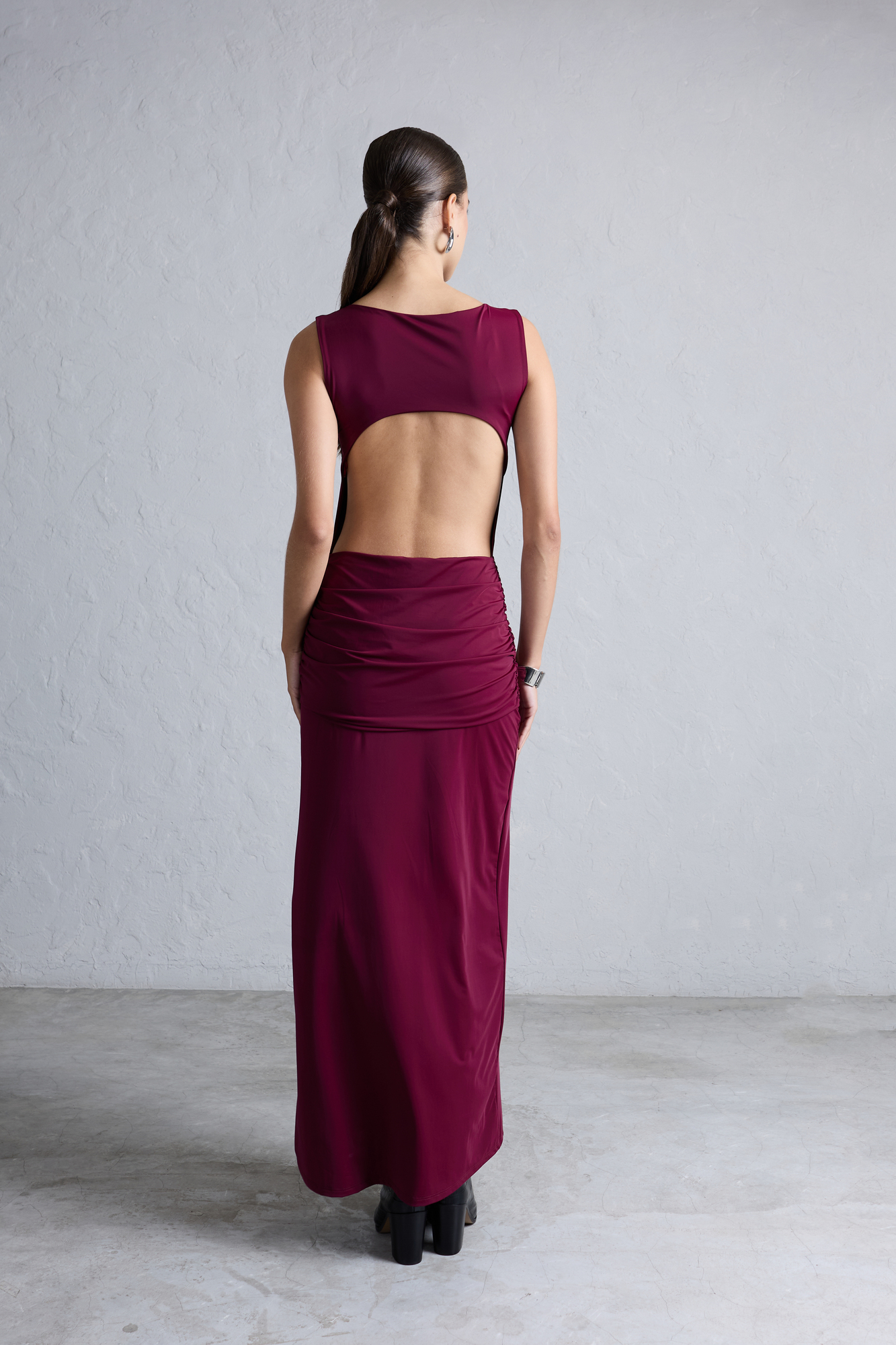VESTIDO DRAPEADO CON CAÍDA - 4
