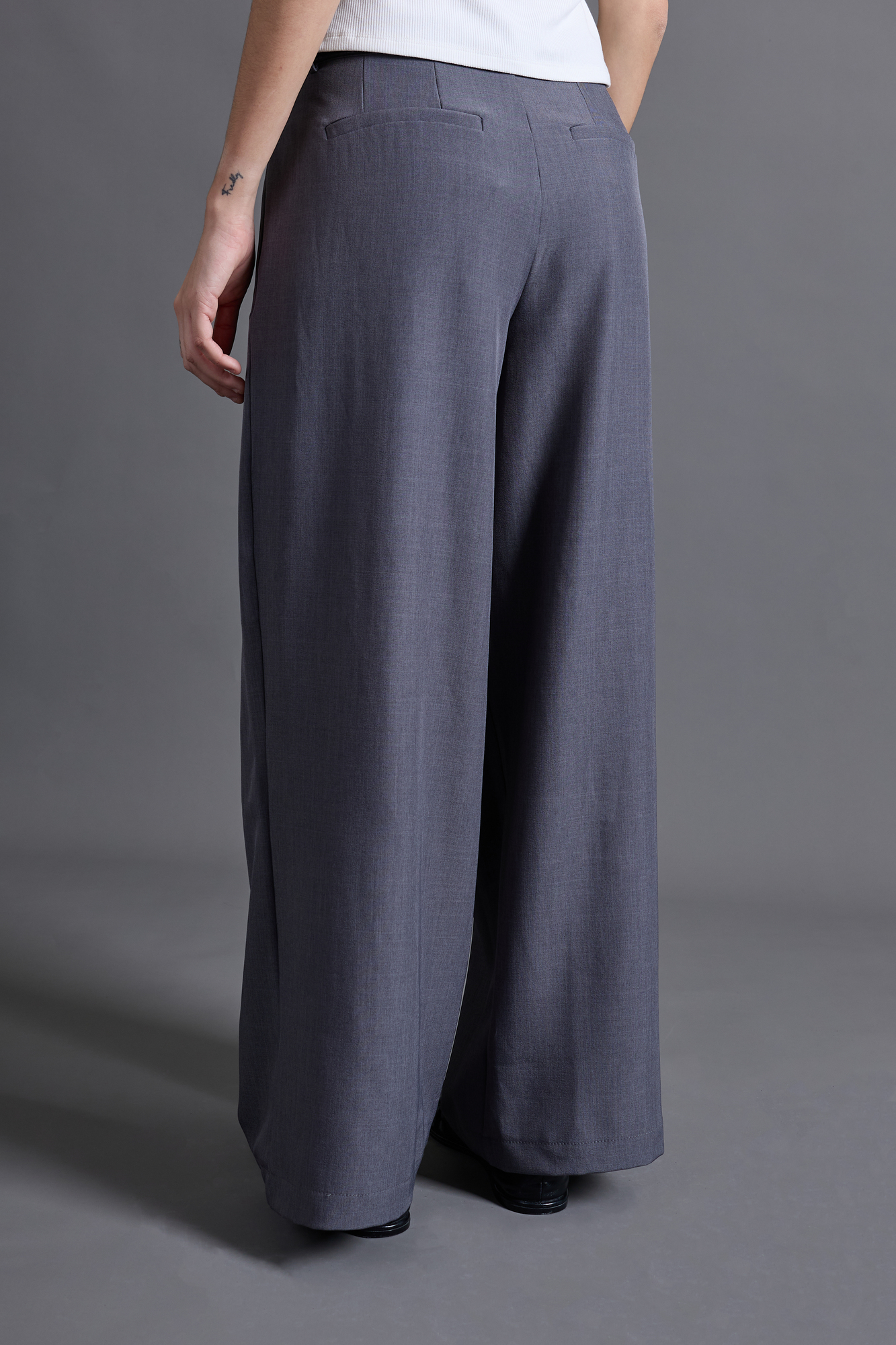 PANTALÓN WIDE LEG PLIEGUES - 4