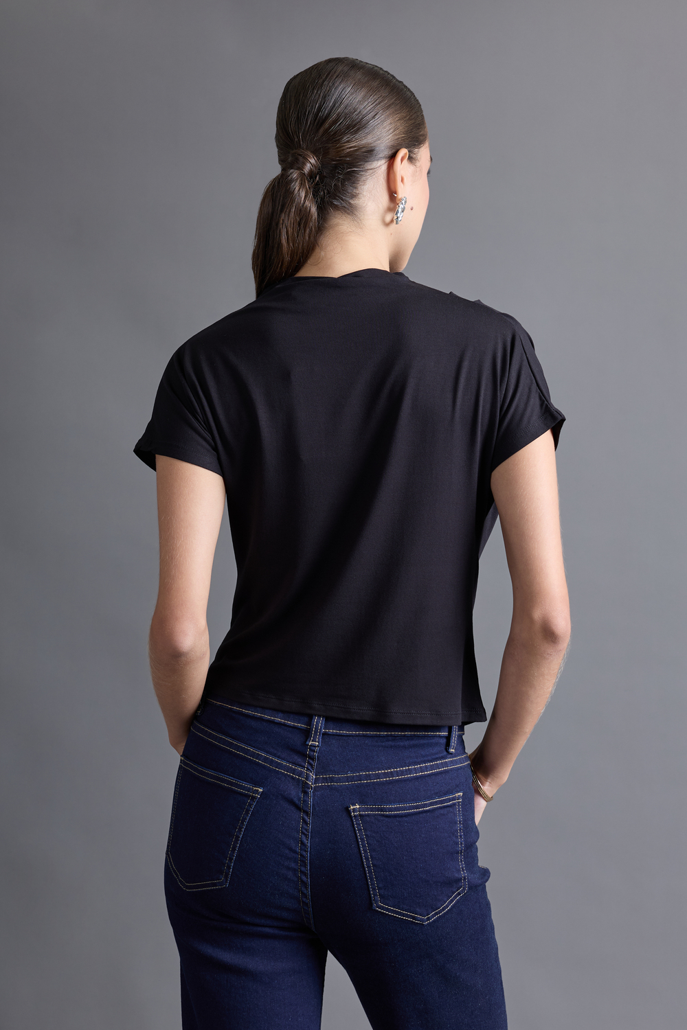 TOP DRAPEADO CUELLO MEDIO - 4