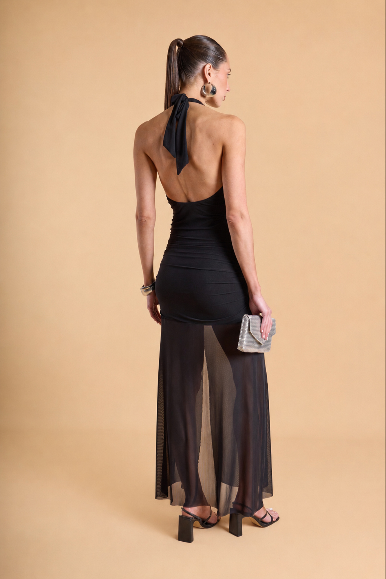 VESTIDO HALTER DRAPEADO - 4