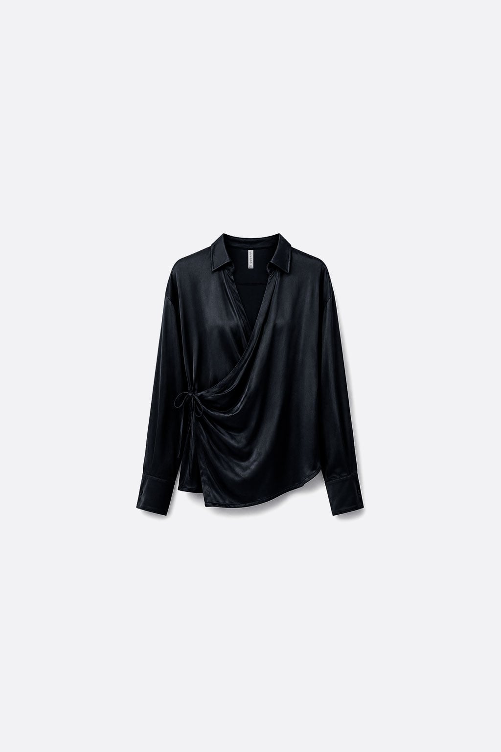 BLUSA TRASLAPE SATÍN - 2