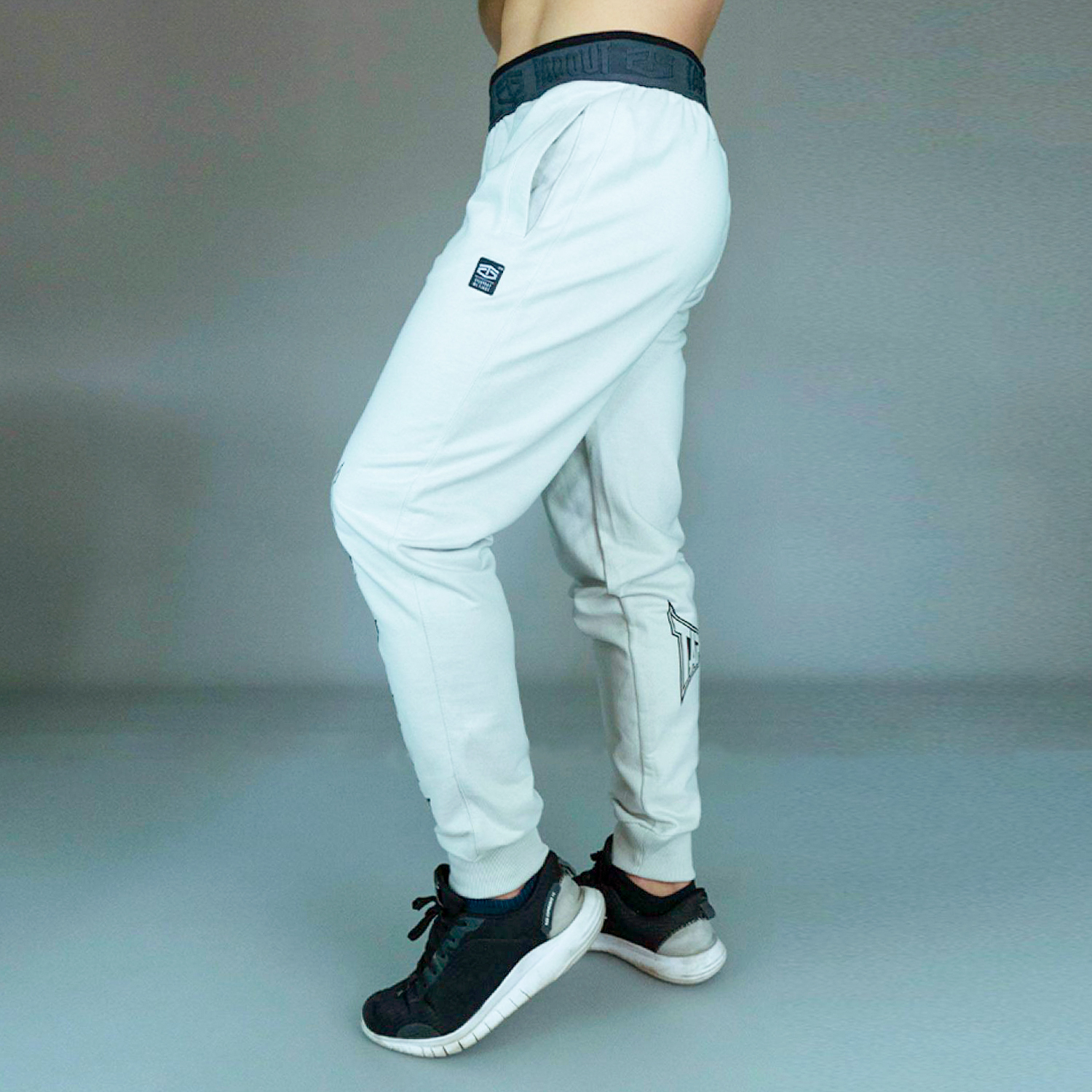 JOGGER URBANO HOMBRE TAPOUT MAKA - 2