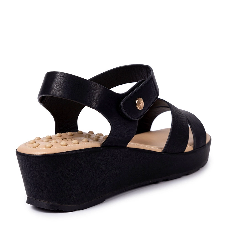 SANDALIAS MUJER BATA NEGRO CASUALES COMFIT - 4