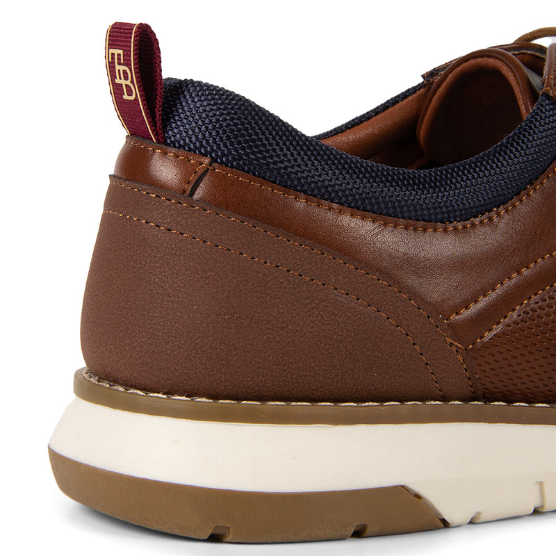 ZAPATOS CASUALES PARA HOMBRE BATA CHOCOLATE - 3