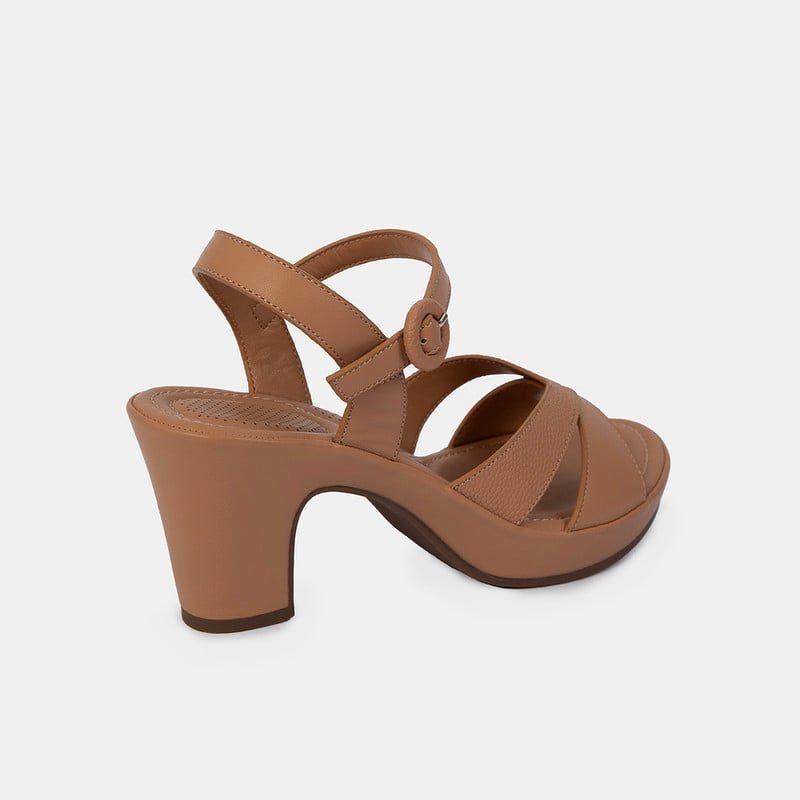 SANDALIAS MUJER BATA MARRÓN CASUALES COMFIT - 2
