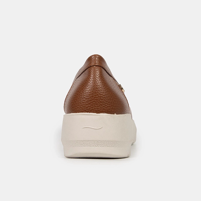 MOCASINES CASUALES MUJER BATA COMFIT MARRÓN - 5