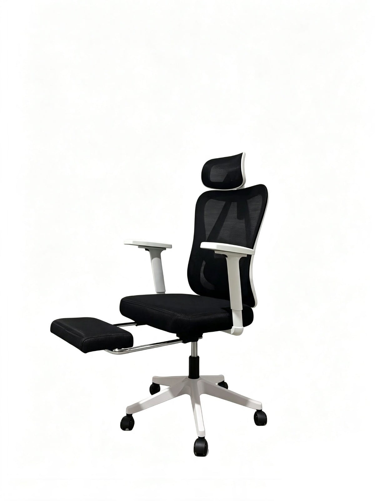 SILLA DE OFICINA INIUS ARI ERGONÓMICA REPOSABRAZOS 3D CON REPOSAPIÉS Y MALLA ZYNCRO NEGRO - 1