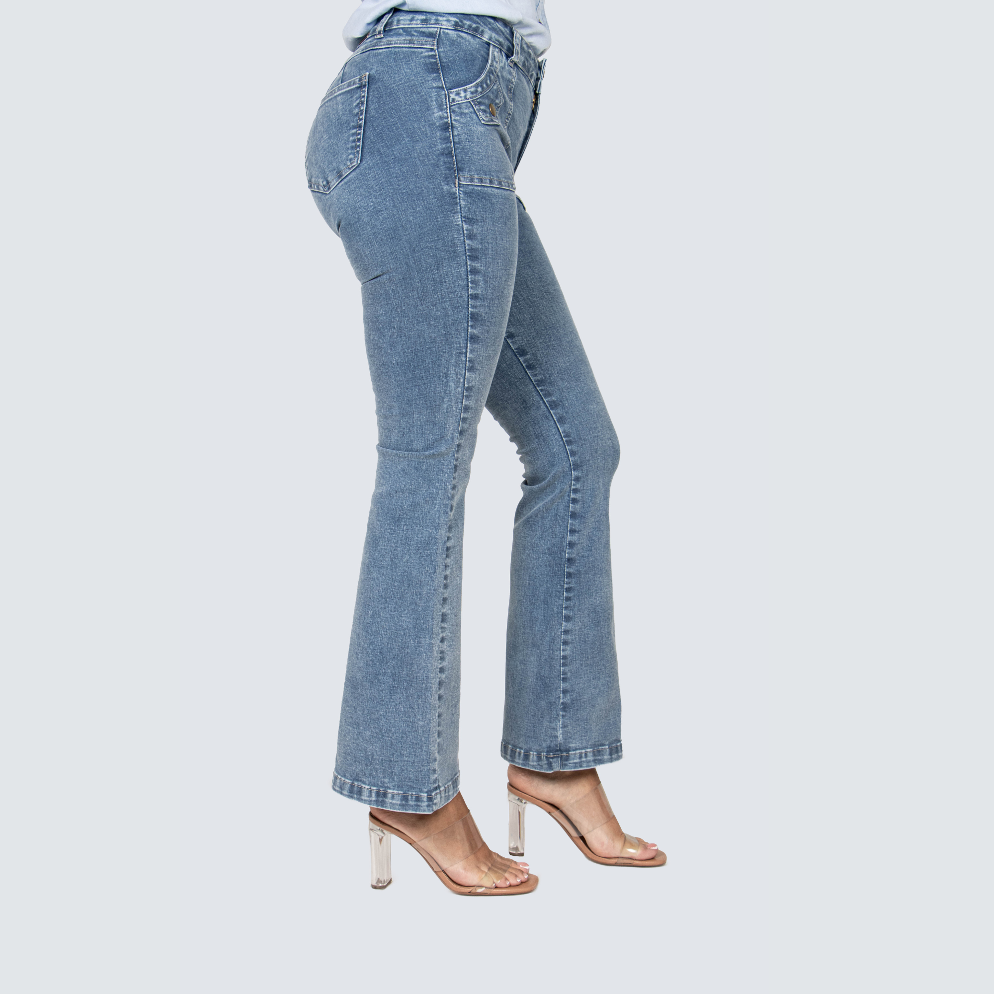 JEAN FLARE MUJER PARADA111 DANIELA - 3