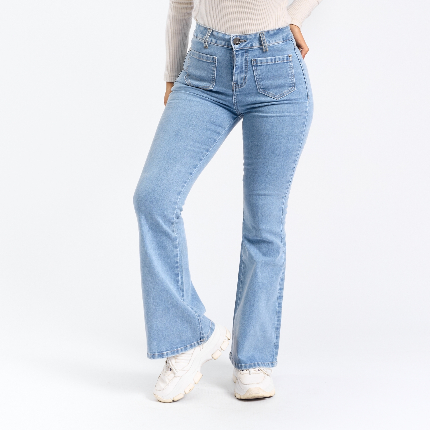 JEAN FLARE MUJER PARADA111 JANDYX - 1