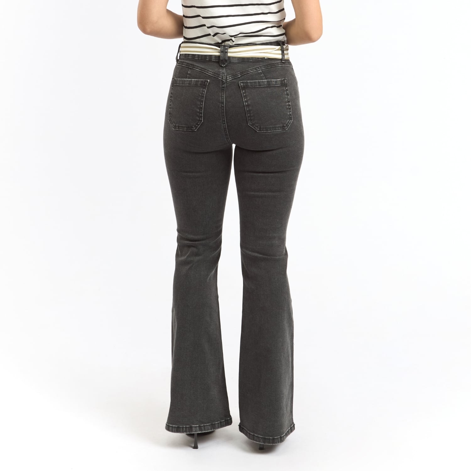 JEAN FLARE MUJER PARADA 111 FRYDDAX - 3