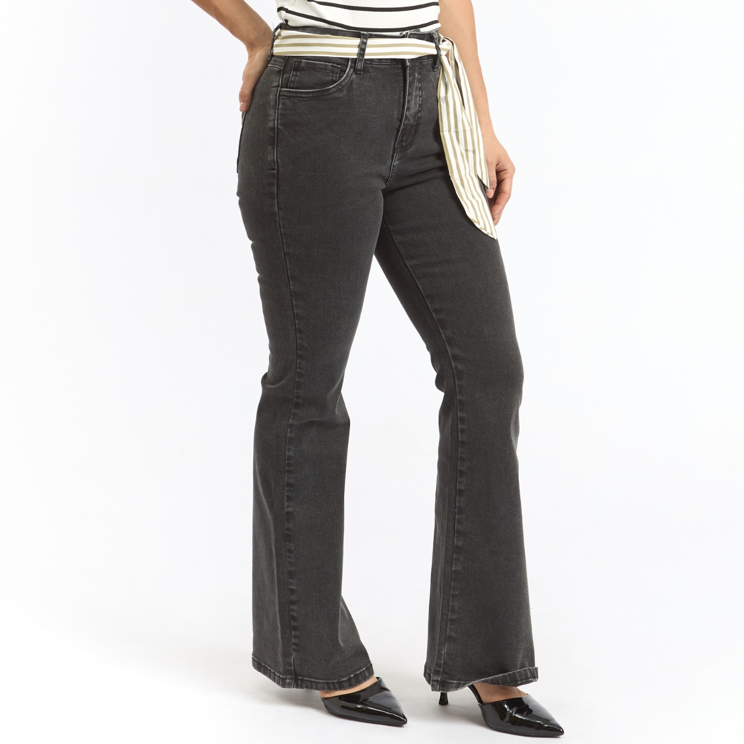 JEAN FLARE MUJER PARADA 111 FRYDDAX - 4