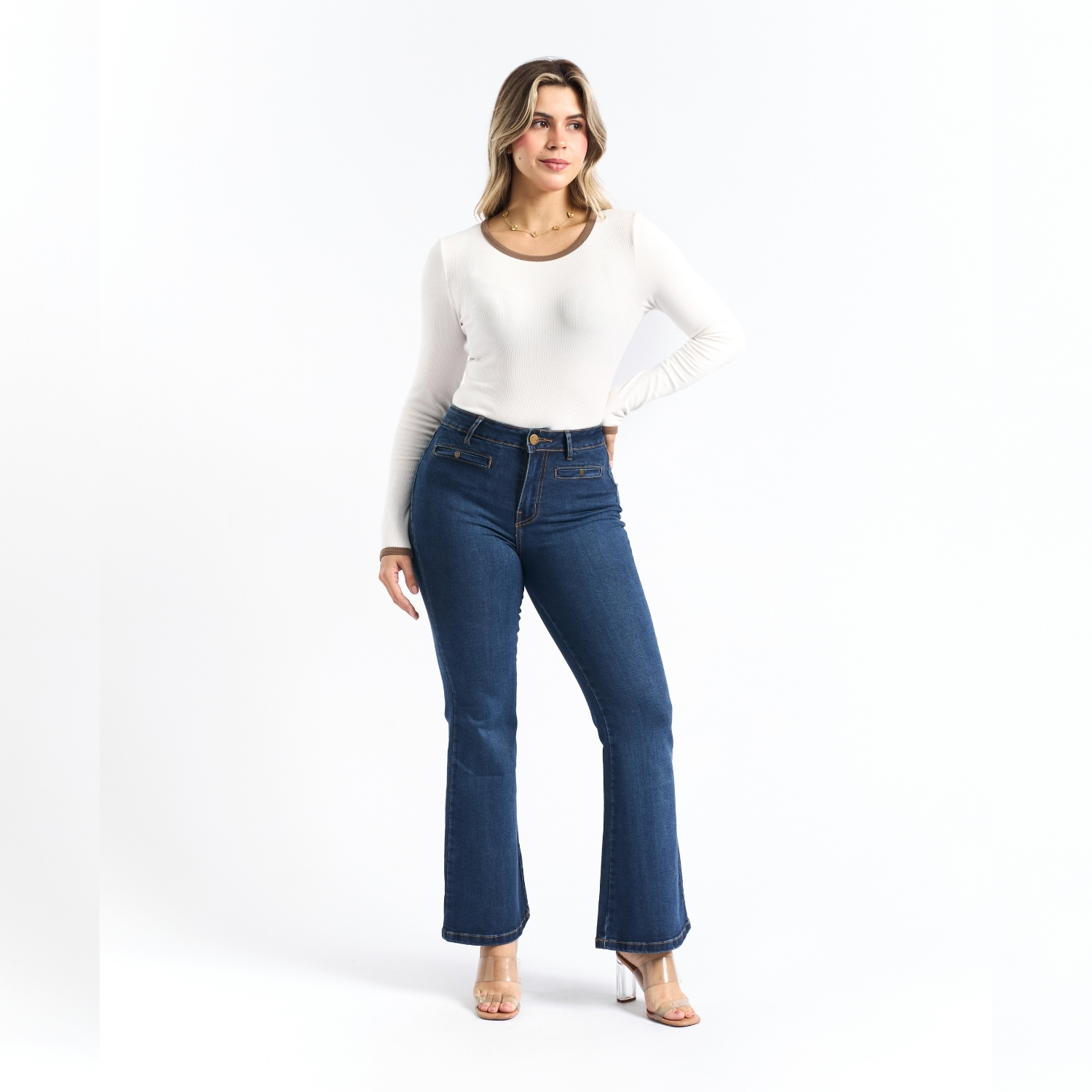 JEAN FLARE MUJER PARADA 111 MILAGROS - 5