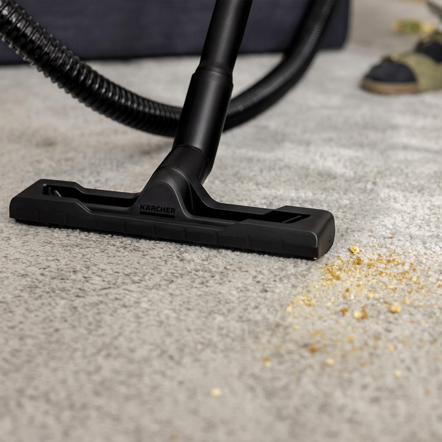 LIMPIADORA DE ALFOMBRA Y TAPICES 1000W KARCHER SE 4 - 6