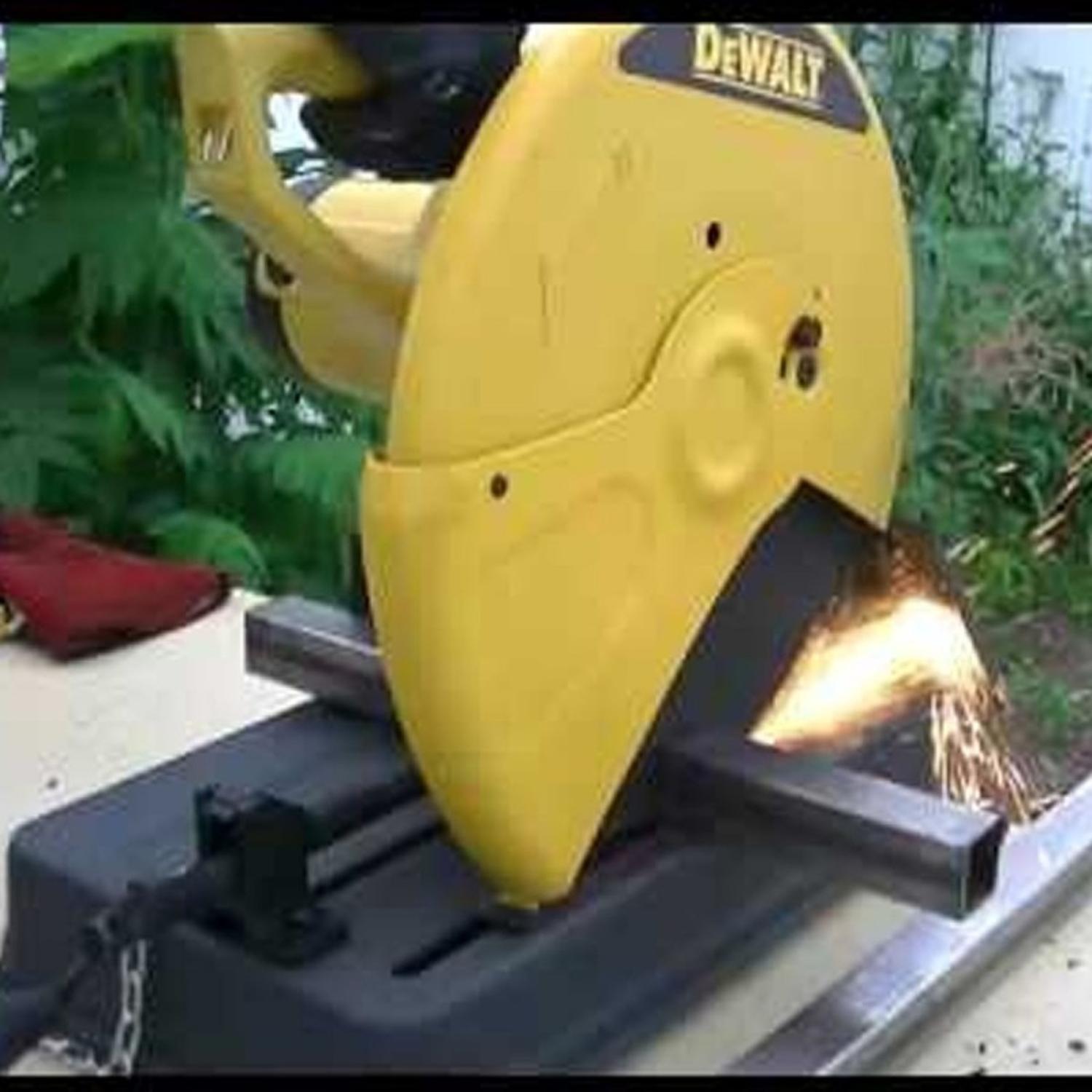 TRONZADORA DEWALT D28730-B2 2300 WATTS METALES D28730 14' 4000 RPM - 4