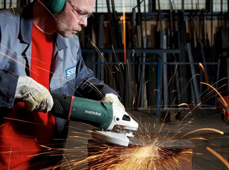 AMOLADORA ESMERIL ANGULAR 7 2400W WE 24-180 MVT METABO - 4