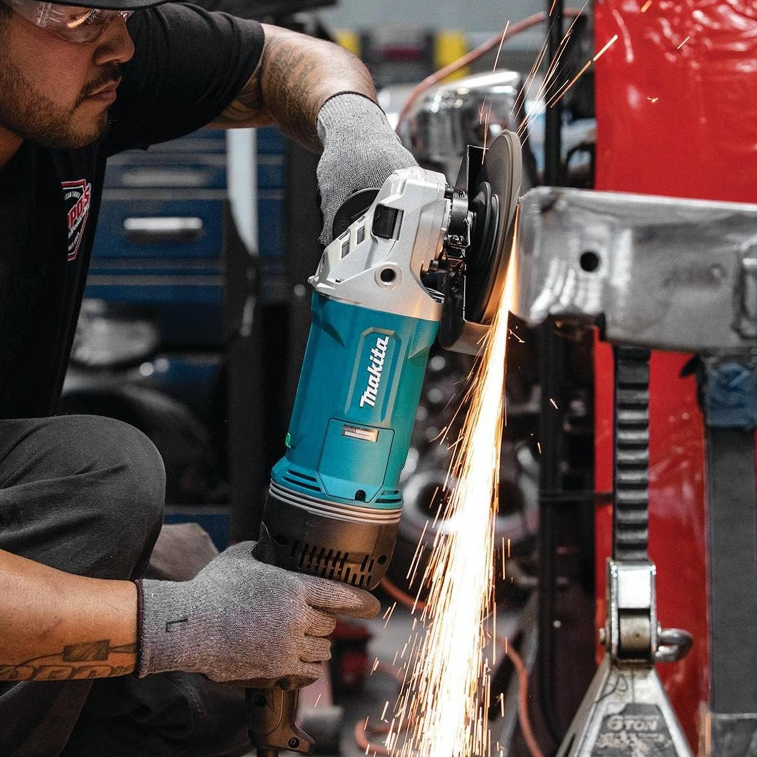 AMOLADORA ANGULAR 2800W 8500 RPM MAKITA GA7070 - 4