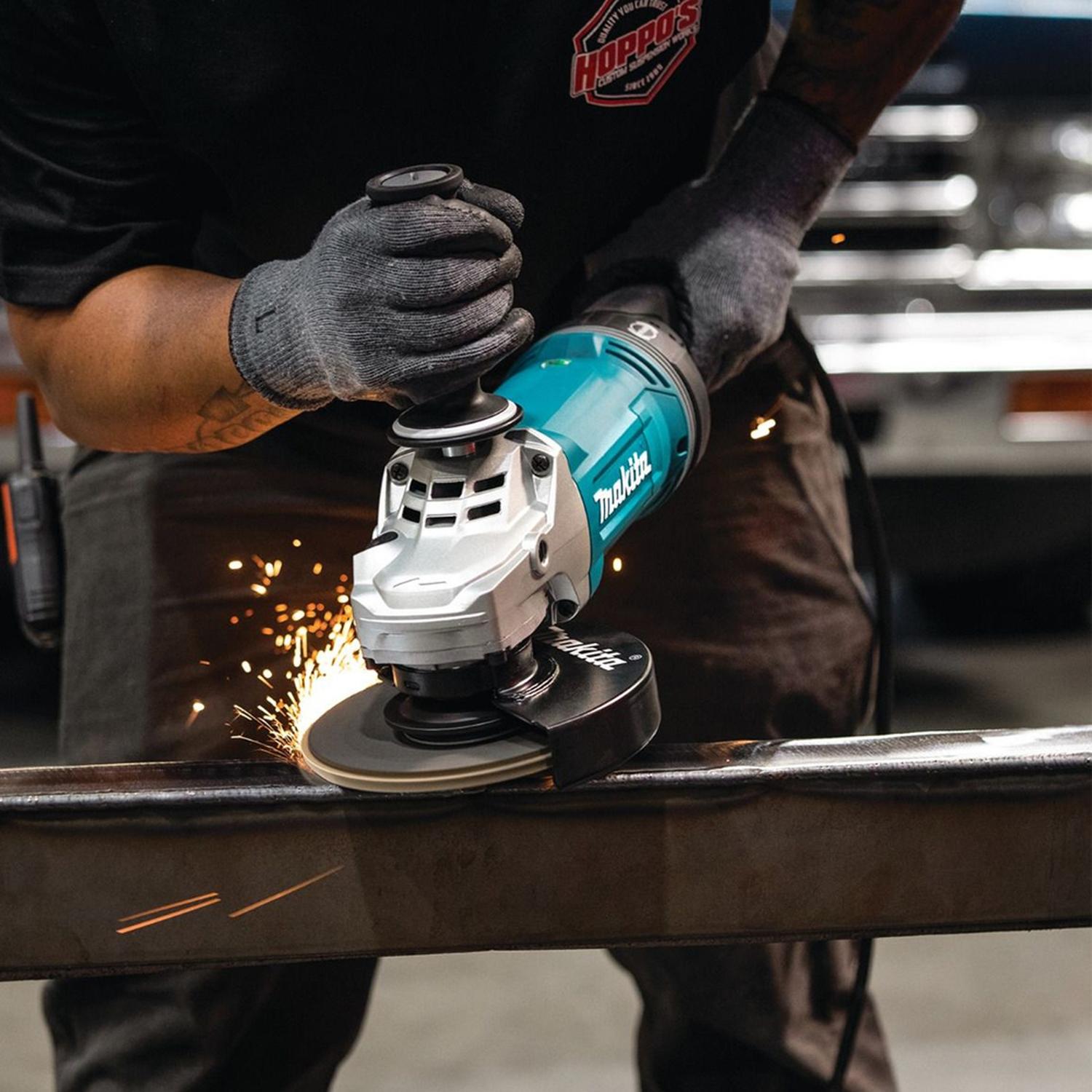 AMOLADORA ANGULAR 2800W 8500 RPM MAKITA GA7070 - 5
