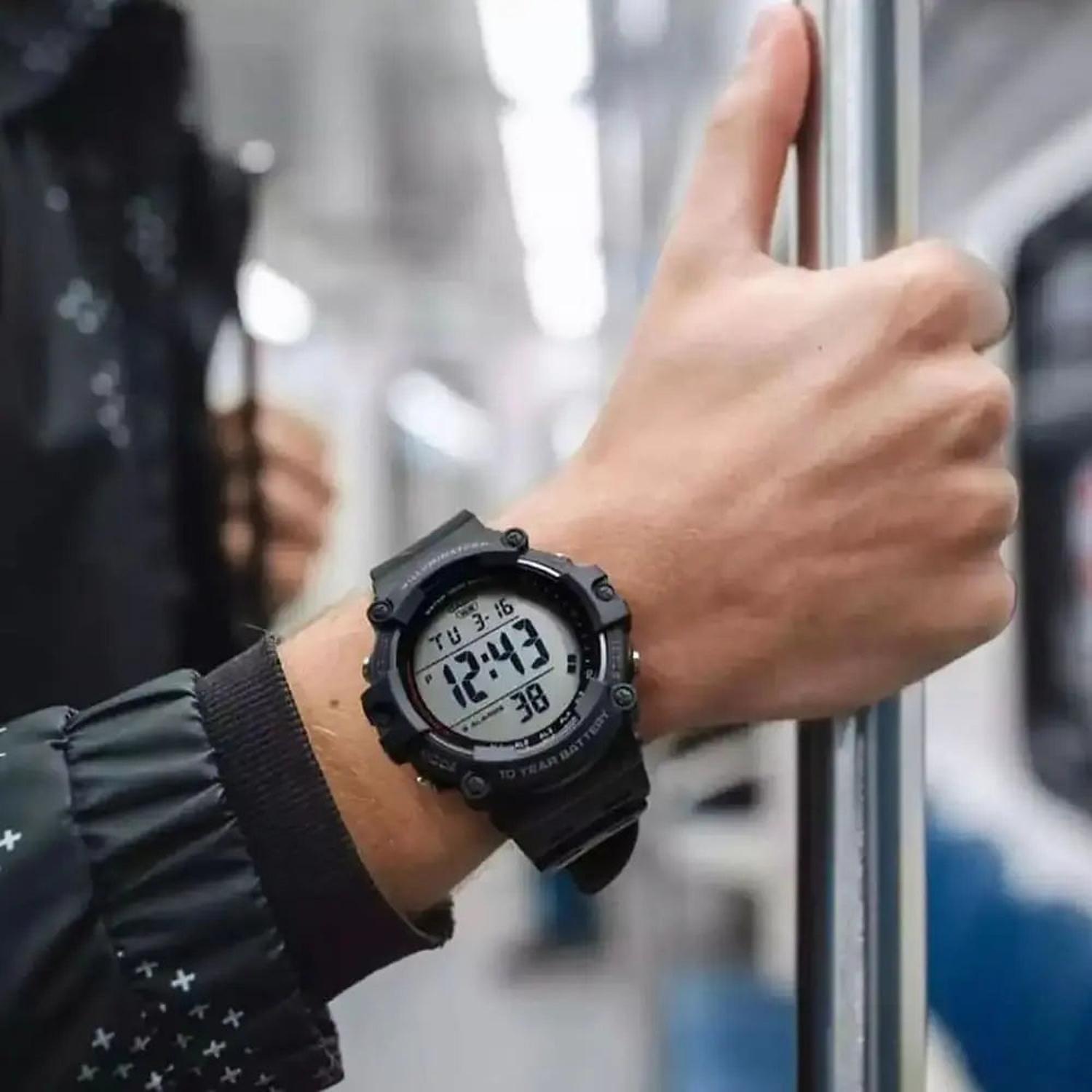 RELOJ CASIO HOMBRE ANÁLOGO ACUATICO AE-1500WH-1AVDF - 5