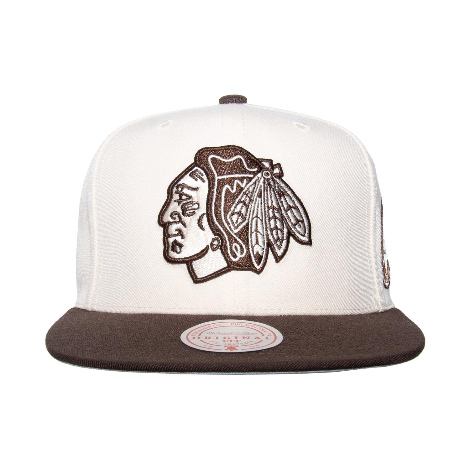 GORRA MITCHELL Y NESS NHL- CHICAGO BLACKHAWKS HS12954-CBHCREA - 1
