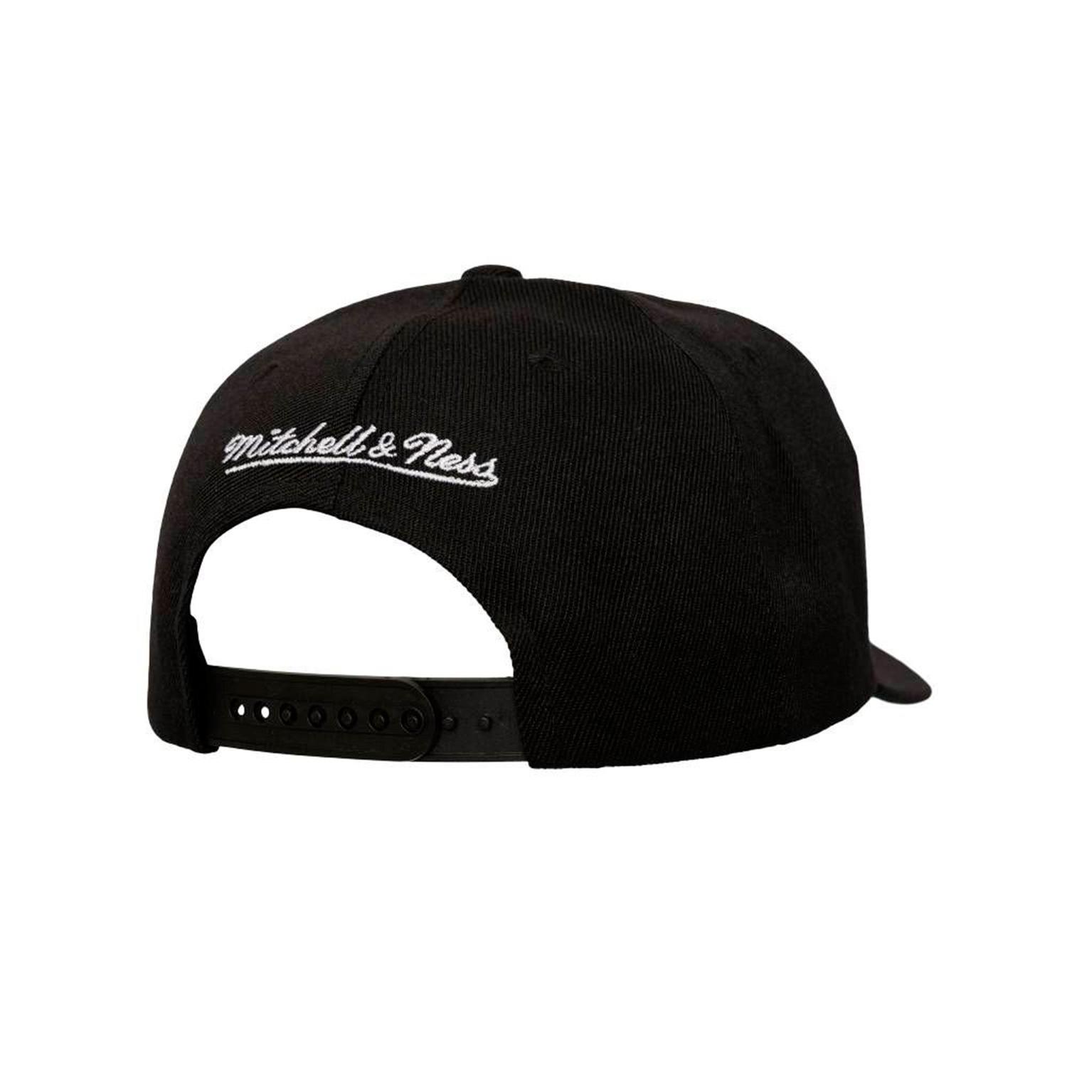 GORRA MITCHELL Y NESS NBA-CHICACO BULLS HP12875-CBUBLCK - 5