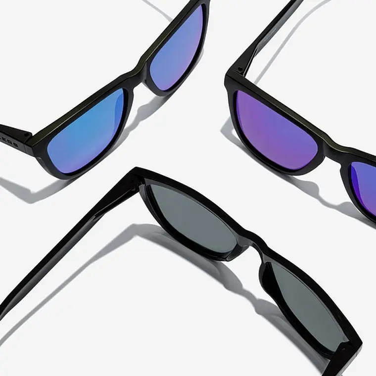 LENTES DE SOL HAWKERS ONE RAW HONR21BET0 NEGRO VERDE ESPEJADO TALLA 54MM - LOAIZAR.PE - 4