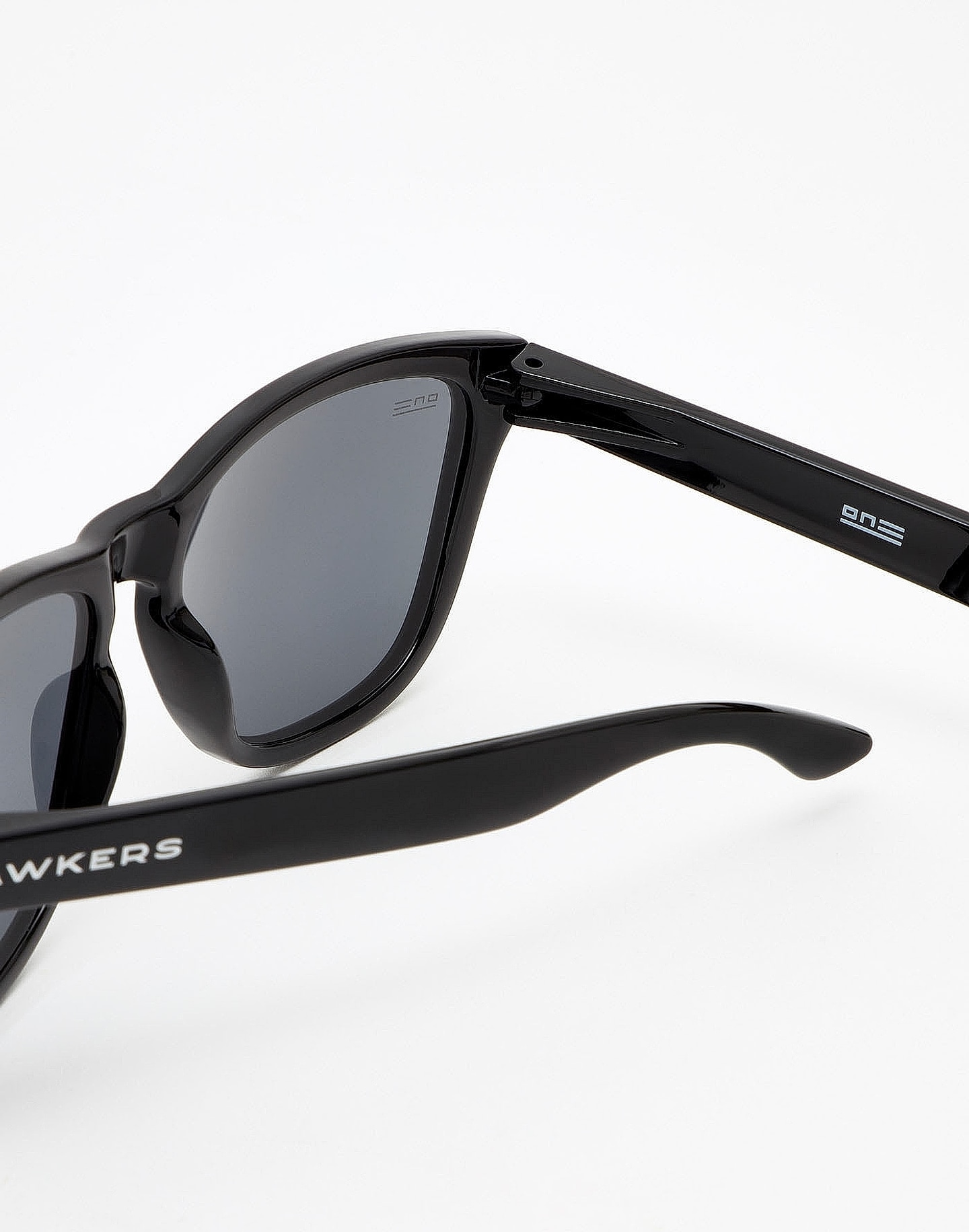 LENTES DE SOL HAWKERS ONE OTR23 NEGRO BRILLOSO BLACK TALLA 54MM - LOAIZAR.PE - 5