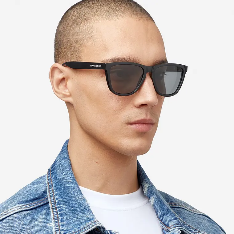 LENTES DE SOL POLARIZADO HAWKERS ONE HONE22BBTP NEGRO MATE BLACK TALLA 54MM - LOAIZAR.PE - 3