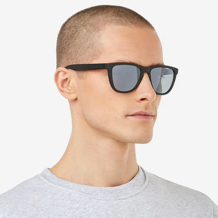 LENTES DE SOL POLARIZADO HAWKERS ONE RAW BLACK CHROME HONR21BSTP - TALLA 54MM - LOAIZAR.PE - 3