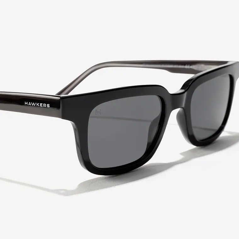 LENTES DE SOL HAWKERS COVENT BLACK DARK ECO HCOV26BBR0 - TALLA 51MM - LOAIZAR.PE - 7