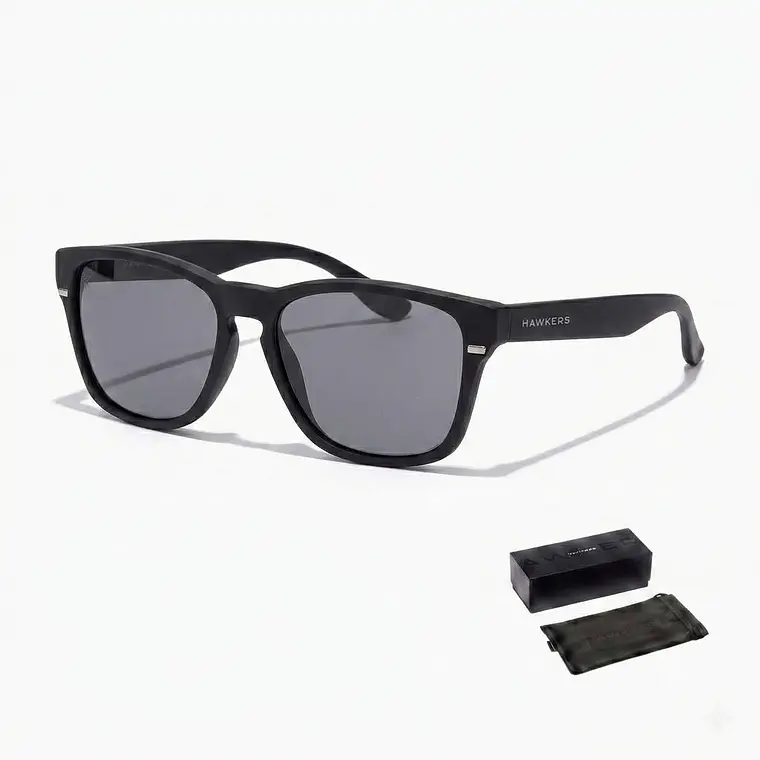 LENTES DE SOL POLARIZADO HAWKERS CORE RAW HCRA22BBTP NEGRO - TALLA 56MM - LOAIZAR.PE - 1