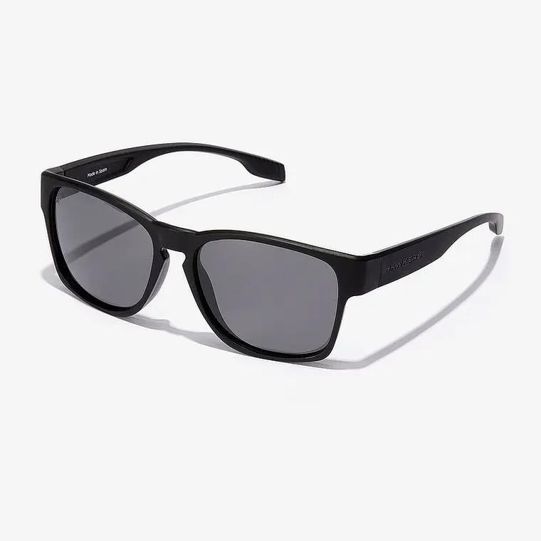 LENTES DE SOL POLARIZADO HAWKERS CORE RAW HCRA22BBTP NEGRO - TALLA 56MM - LOAIZAR.PE - 4