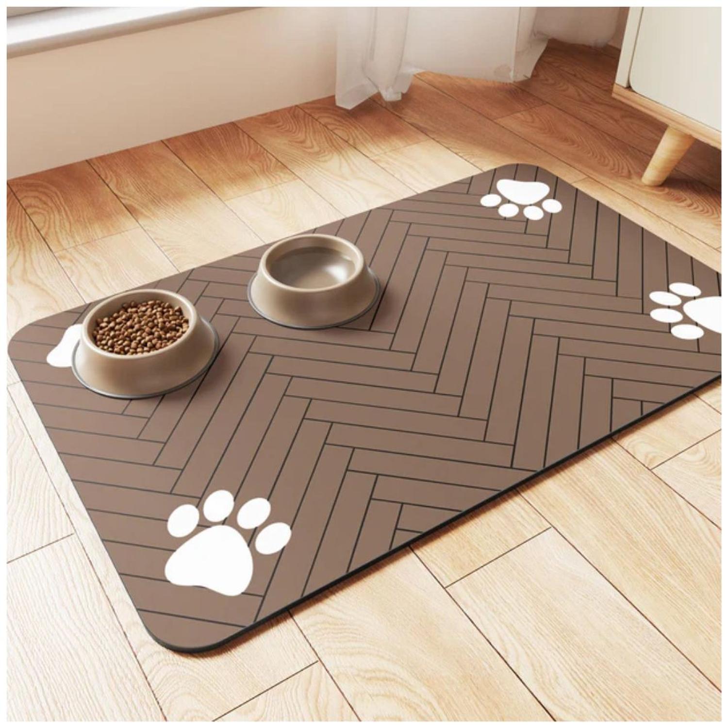 TAPETE ALFOMBRA DE ALIMENTACIÓN PARA MASCOTAS ABSORBENTE Y ANTIDESLIZANTE 90X60CM CAFE TAMAÑO M - 1