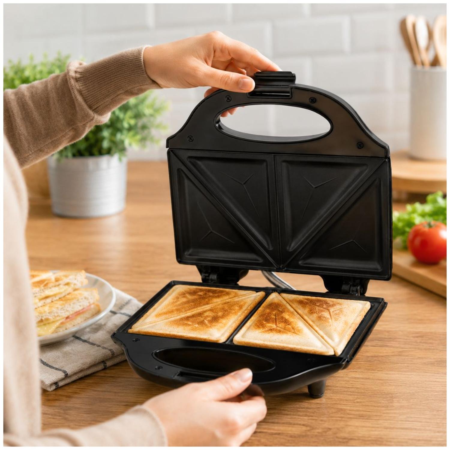SANDWICHERA R207S 750W ANTIADHERENTE DOBLE COMPARTIMIENTO CIERRE SEGURO - 3