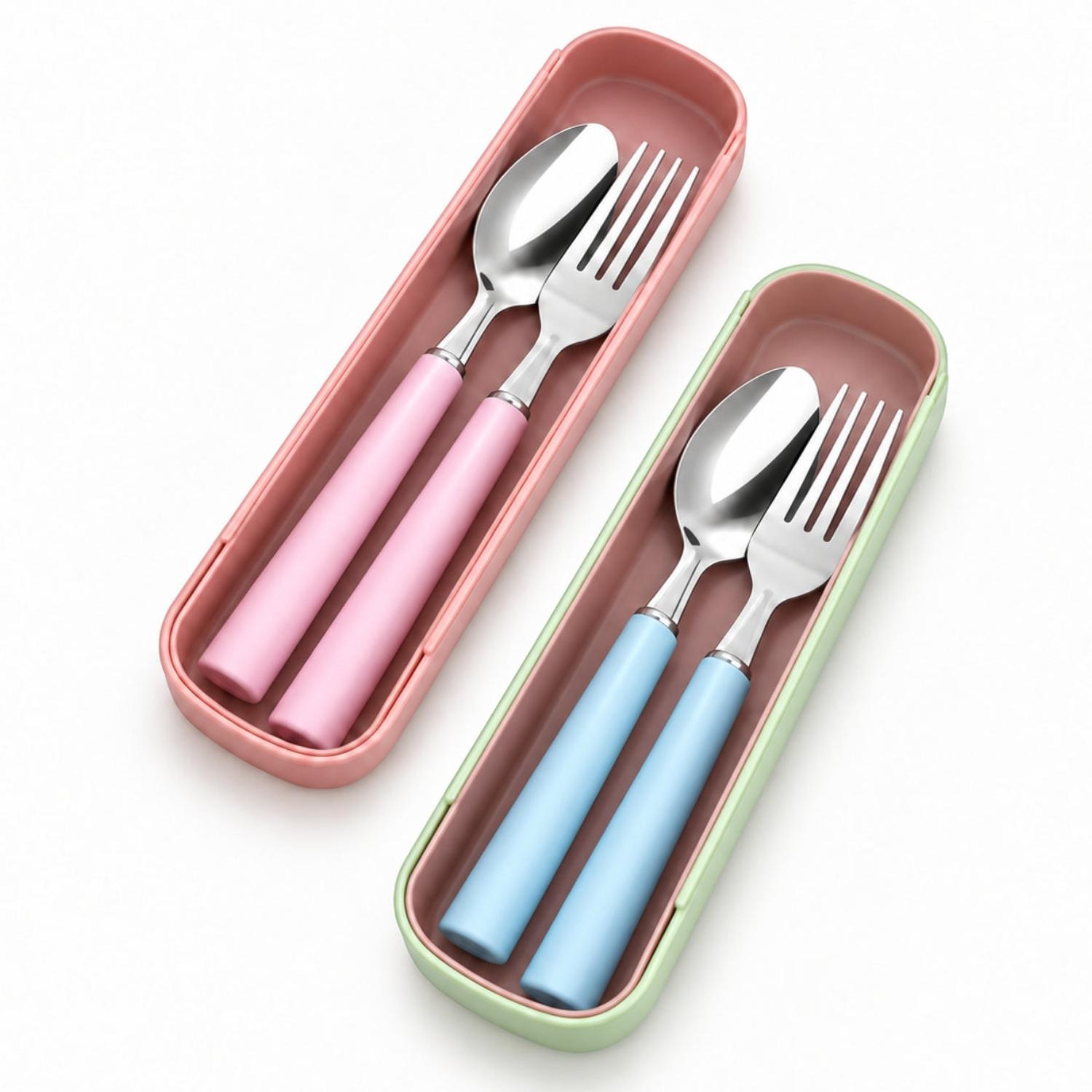 PACK X2 SET DE CUBIERTOS INFANTILES CON ESTUCHE COLORES SURTIDOS - 1