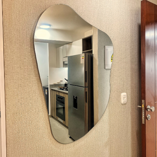 ESPEJO DECORATIVO SIN MARCO 40X60 CM FORMA ORGÁNICA BORDE PULIDO SALA BAÑO DORMITORIO - 1