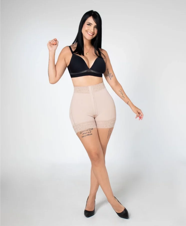 SHORT LEVANTA COLA 034678 EXTRA CORTO TALLE MEDIO FAJITEX - 1