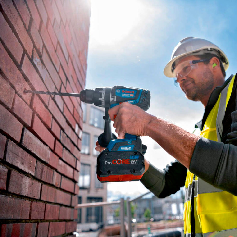 SET DE HERRAMIENTAS BOSCH TALADRO PERCUTOR 1/2' BRUSHLESS 150 NM 2 BATERÍA X 4AH + L-BOXX - 6