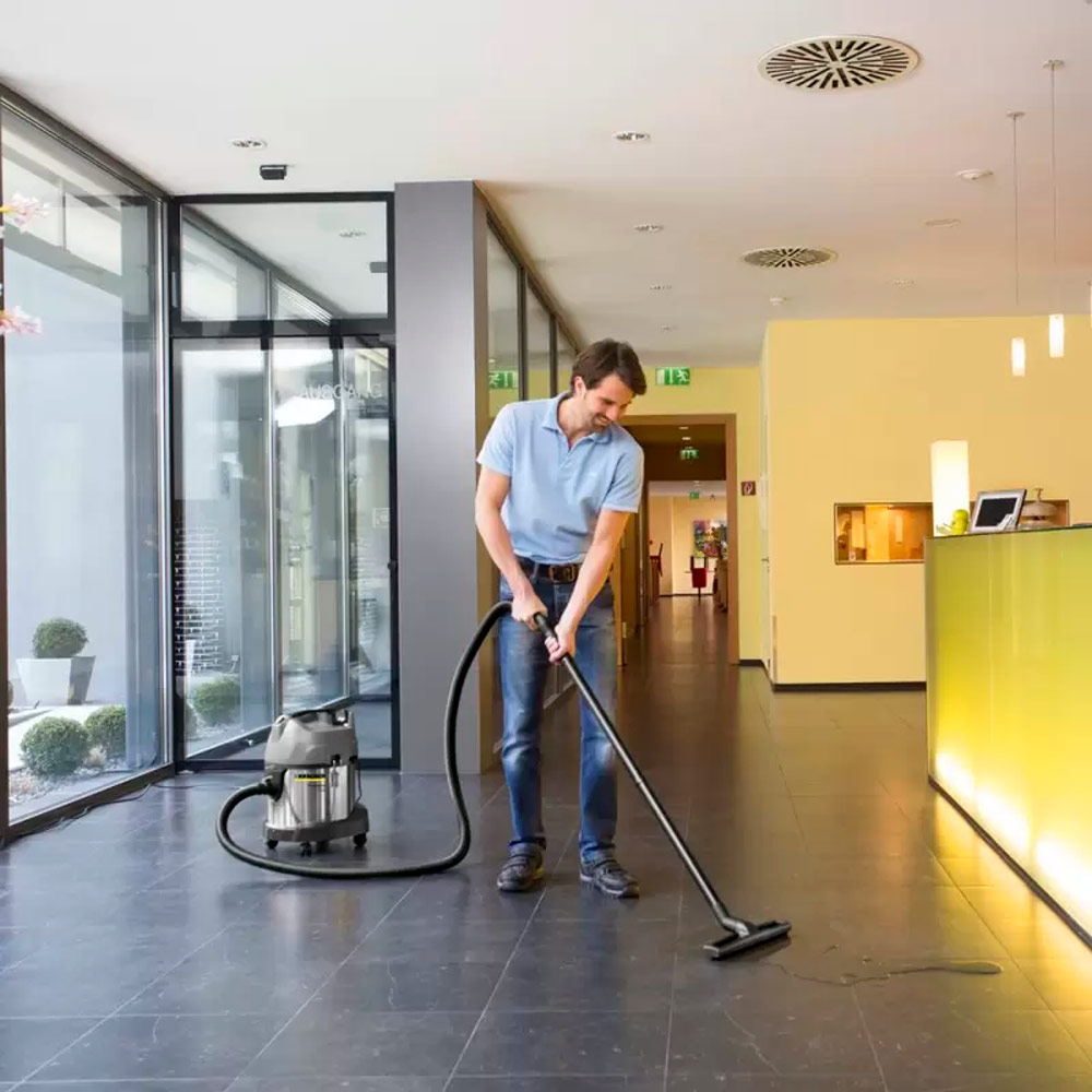 ASPIRADOR EN SECO Y HUMEDO 20 L KARCHER NT 20/1 ME CLASSIC - 4