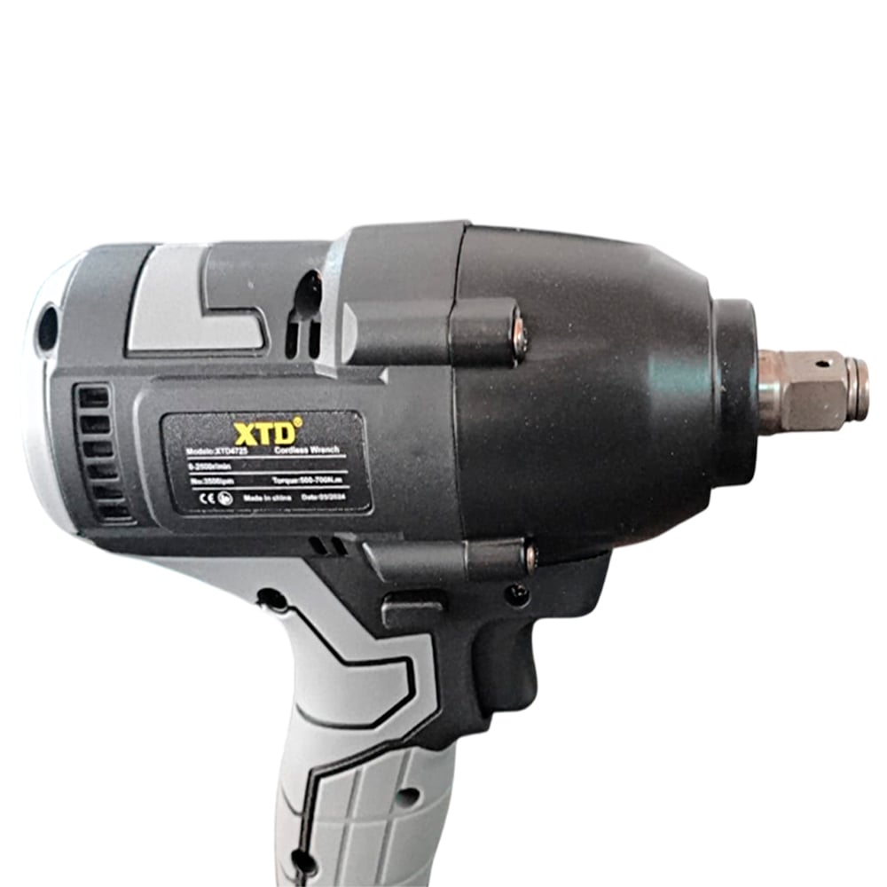 LLAVE IMPACTO 1/2 XTD 700NM 4725 + 2 BATERÍAS + CARGADOR - 4