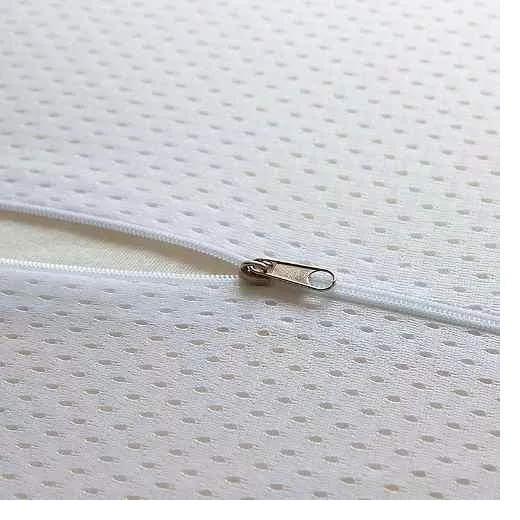 ALMOHADA GOLDSUN BLANCO VISCOELÁSTICA CERVICAL GEL CON FUNDA GRANDE - 5