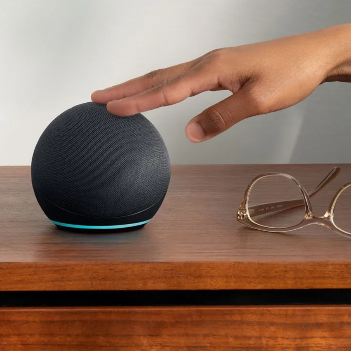 ECHO DOT (5ª GEN) – SONIDO MEJORADO Y ALEXA A TU ALCANCE - NEGRO - 3