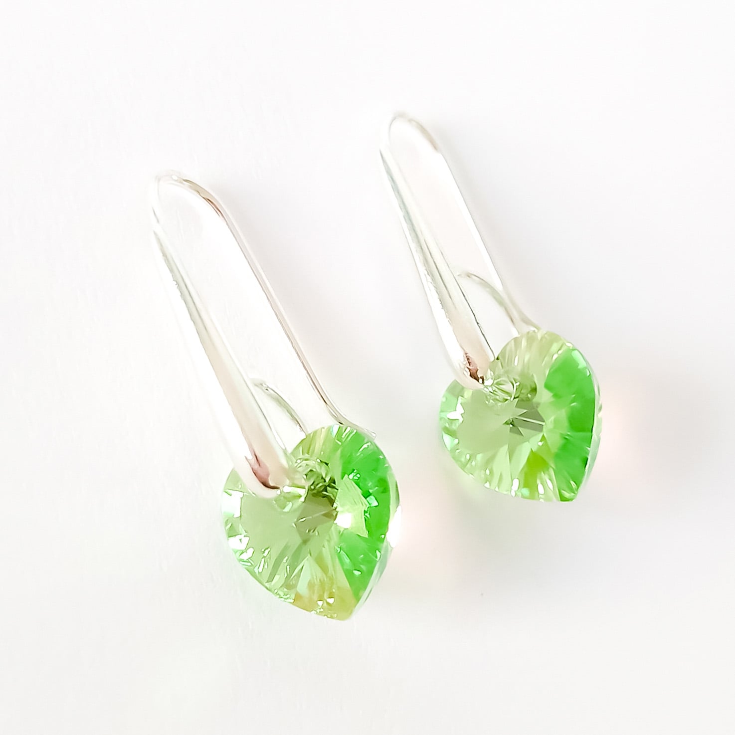 ARETES DE PLATA 925 PARA MUJER CON CRISTAL VERDE EN FORMA DE CORAZÓN - REGALO IDEAL PARA ELLA - 1