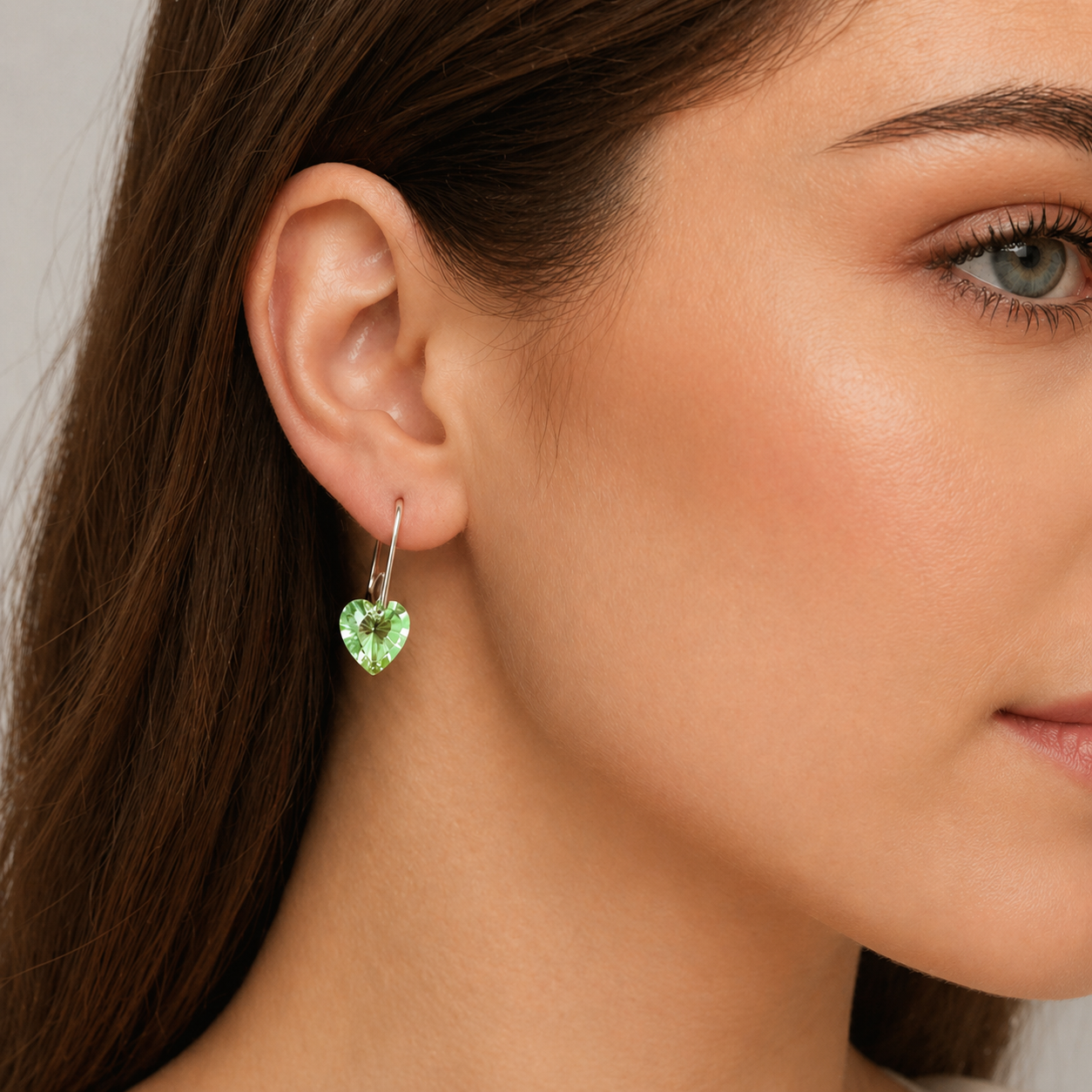 ARETES DE PLATA 925 PARA MUJER CON CRISTAL VERDE EN FORMA DE CORAZÓN - REGALO IDEAL PARA ELLA - 2