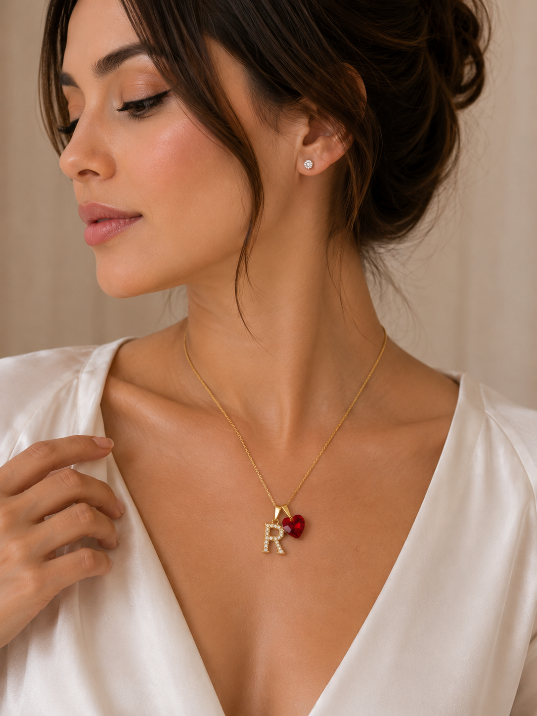COLLAR DE ACERO INOXIDABLE CON DIJE LETRA INICIAL R CON CRISTAL CORAZÓN ROJO - REGALO IDEAL PARA SORPRENDER - 2