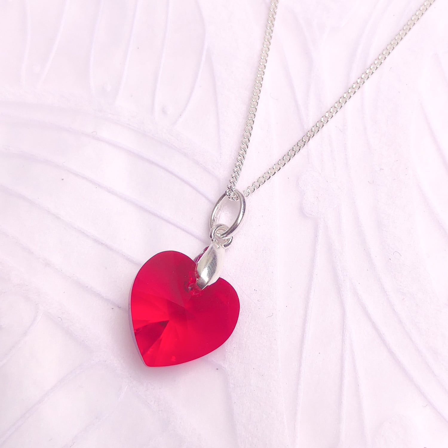 Collar de Plata 925 para Mujer con Dije Corazón de Cristal Rojo Romántico - Regalo Ideal para Ella - 1