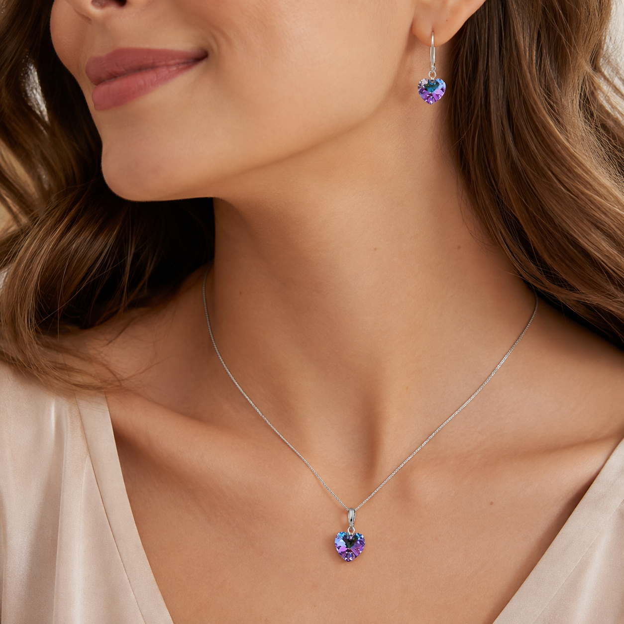 COLLAR Y ARETES DE PLATA CON DIJE DE CRISTAL DISEÑO CORAZÓN COLOR LILA TORNASOL VITRAIL LIGHT - 3