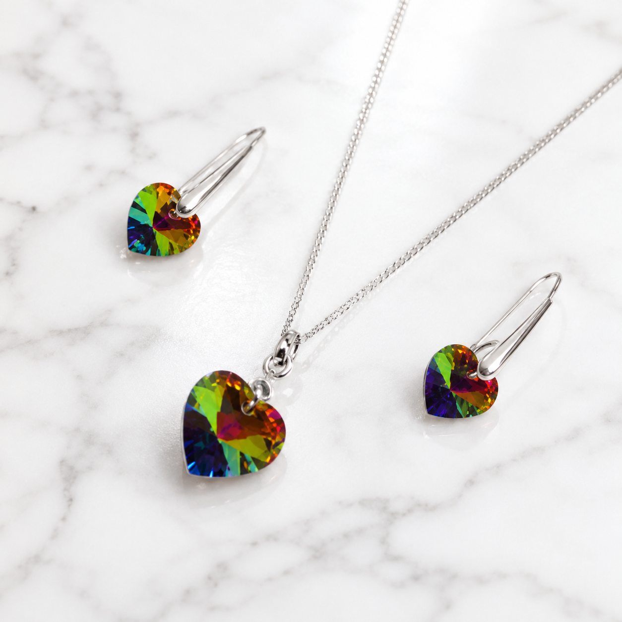 COLLAR Y ARETES DE PLATA CON DIJES DE CRISTAL DISEÑO CORAZÓN VERDE TORNASOL REGALO ELEGANTE PARA MUJER - 1